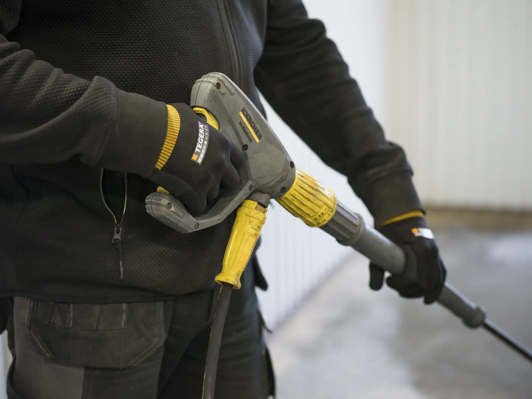 Synthetic glove TEGERA Infinity 8801R Environment image