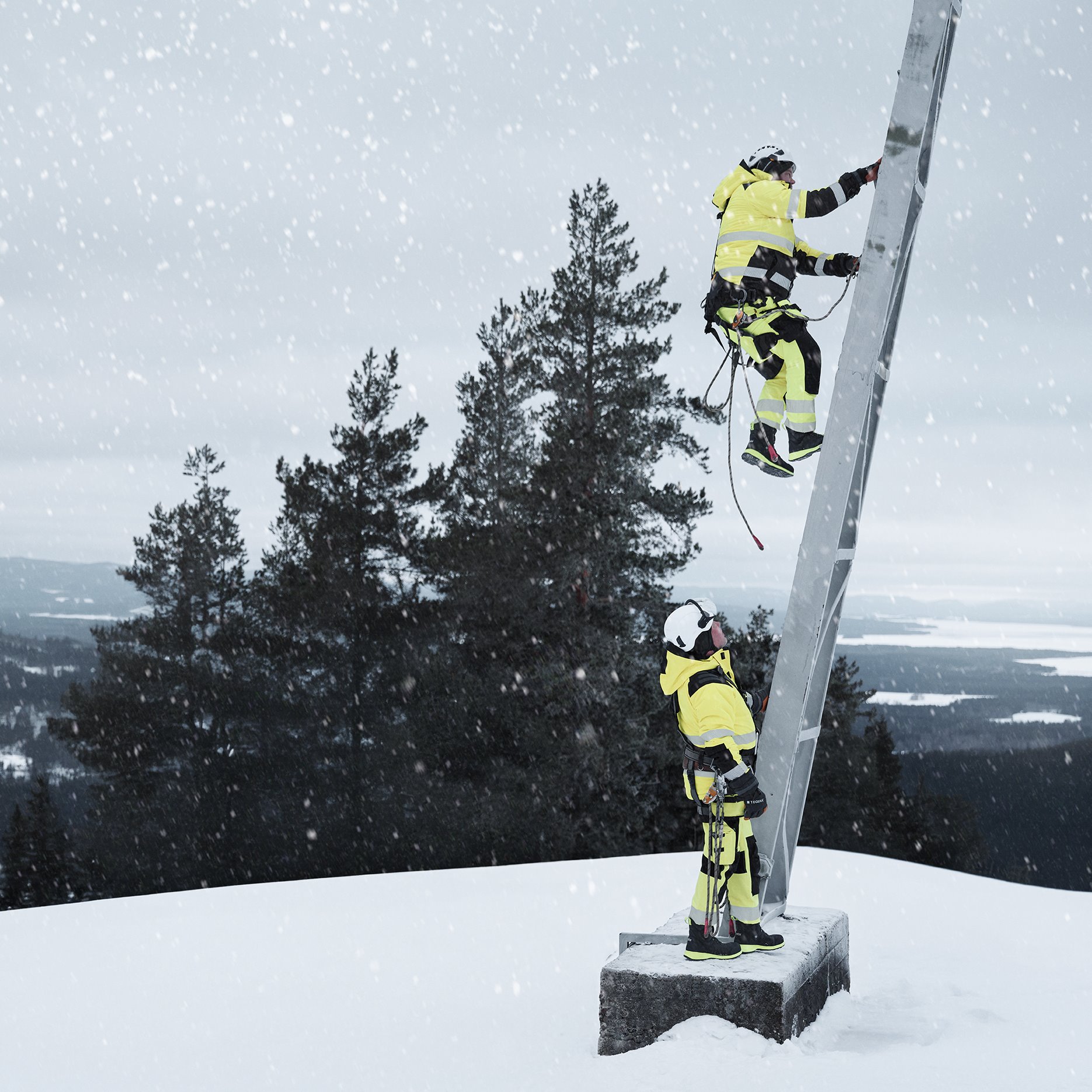 How Winter's Heroes Handle Extreme Cold