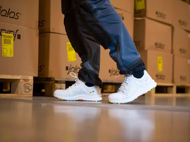 靴 ACTO Men's Kodiak Axton 8